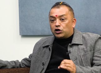 सरकारलाई तीन वर्ष सहज ढंगले चल्न दिनुपर्छ : गगन थापा